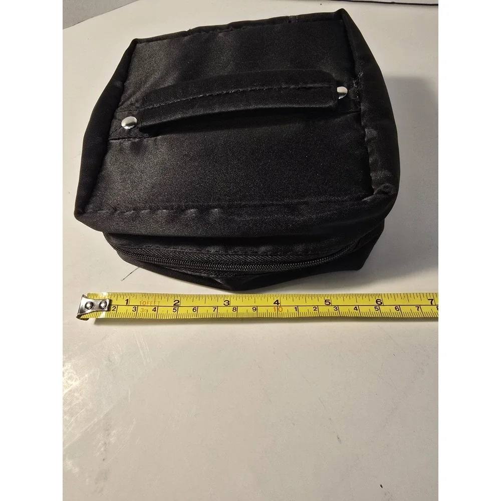 N/A jewelry pouch